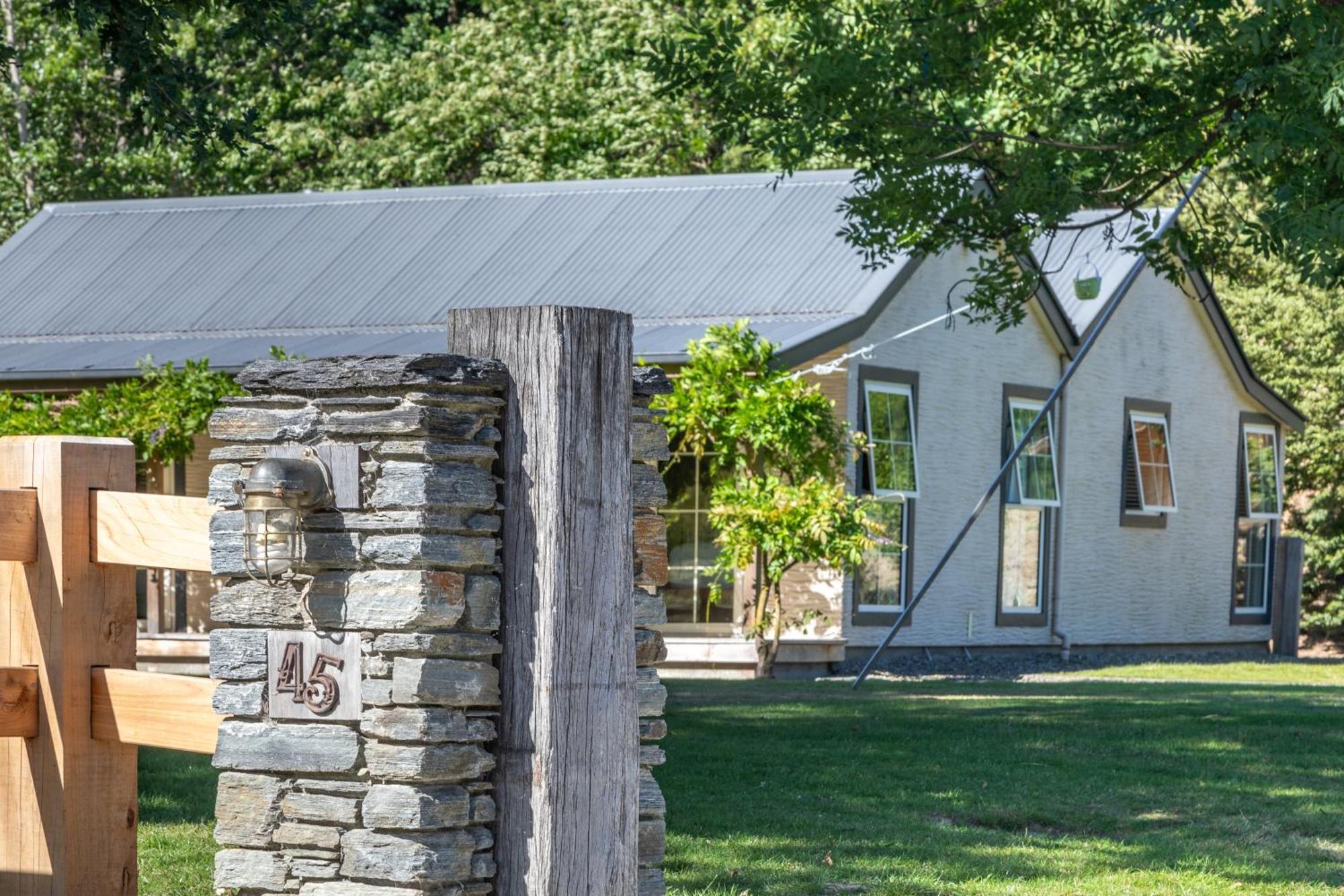 Arrow Junction Cottage Ароутаун Екстериор снимка